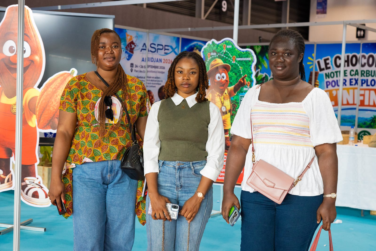 ASPEX — Participant arrivals, photo 68